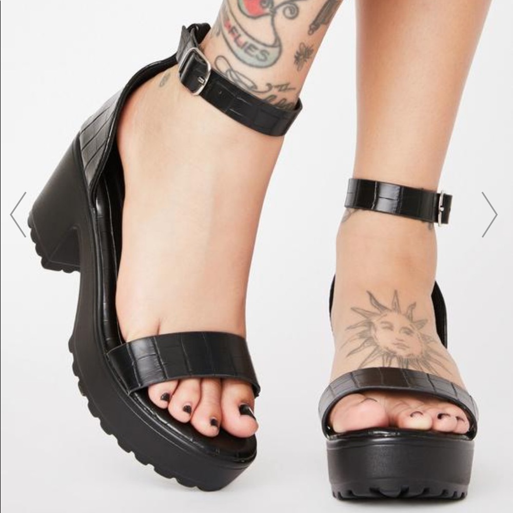 GET AROUND PLATFORM SANDALS